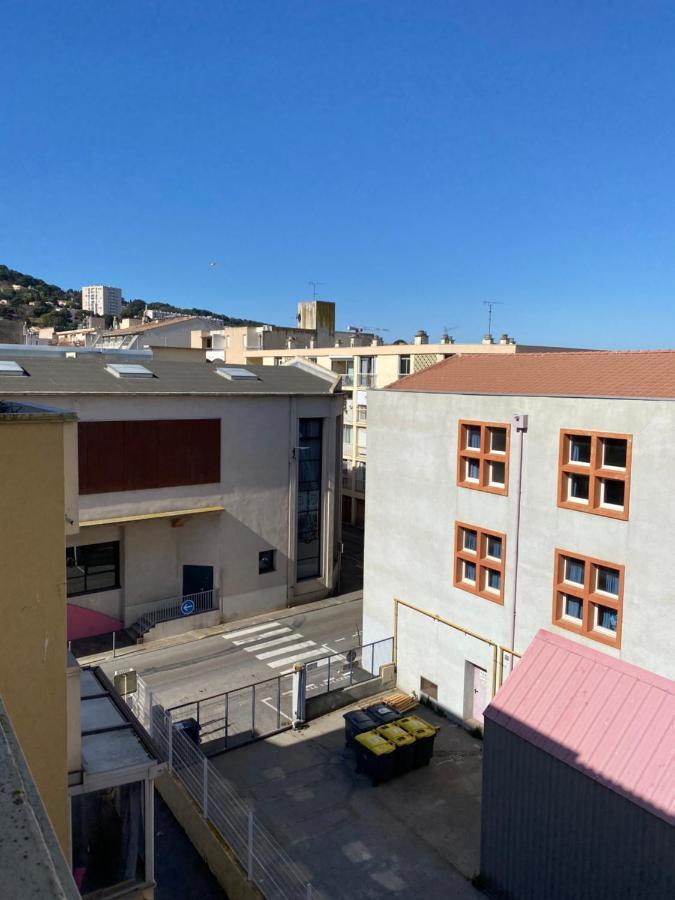 T2 Duplex Centre Ville De Sete Exterior photo